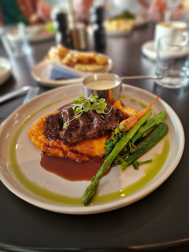 Photo of Vourla - 3-5, The Colonnade, St Albans AL3 4DD